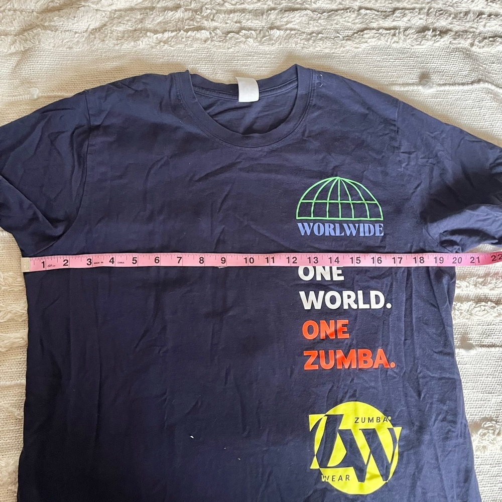 Zumba "Worldwide" Crew Neck unisex tee Indigo medium - Picture 6 of 7